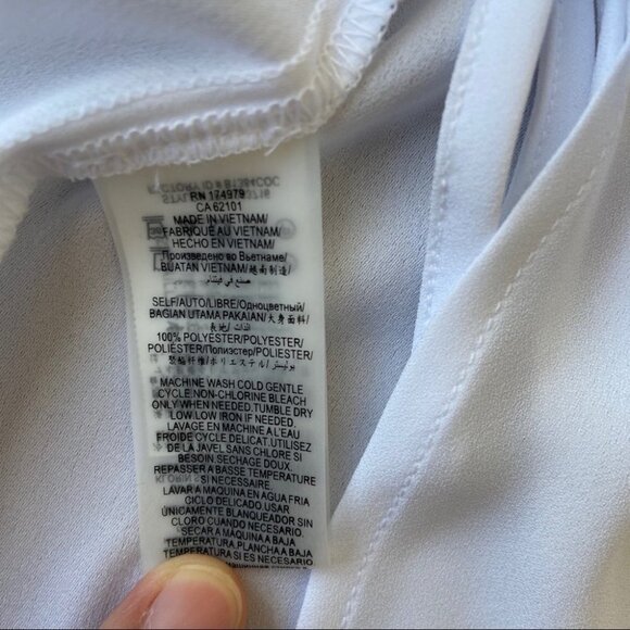 NWT  BCBGeneration Elbow Sleeve Satin Wrap Top - Picture 7 of 9